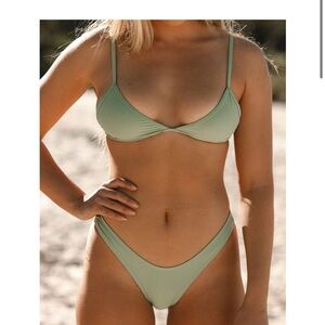 Sage Green Women's Bikini Set - Seamless Scoop Top & High-Cut Bottom